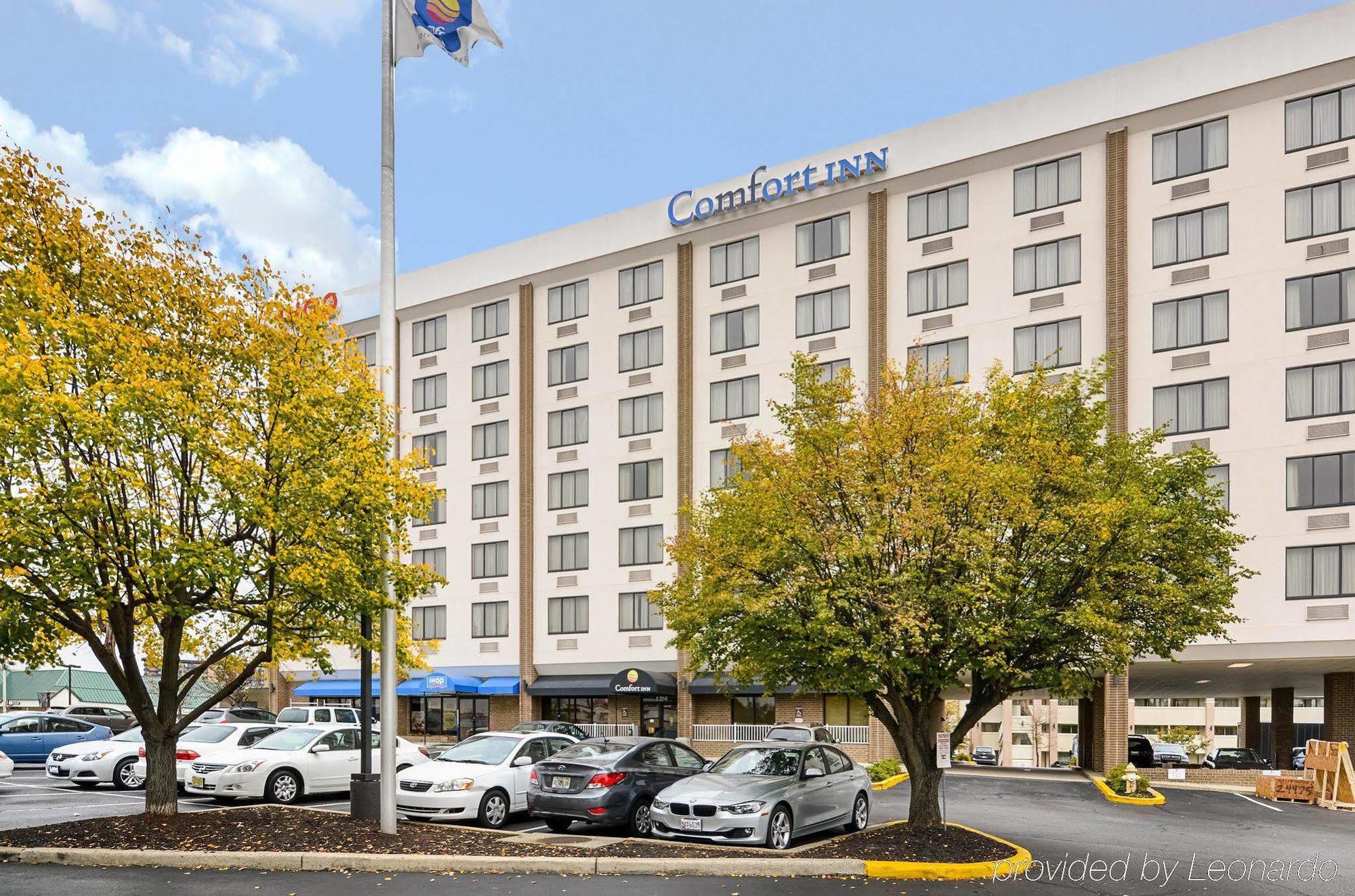 Fairfield Inn & Suites By Marriott Alexandria West/Mark Center Exterior photo